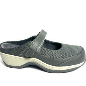 Softwalk Womens Arcadia Clog Gray Size 9.5 EE